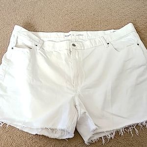 Old Navy Women's White Jean Shorts size 24